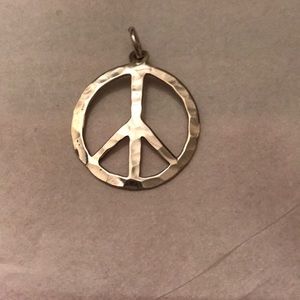 Hammered silver peace sign pendent